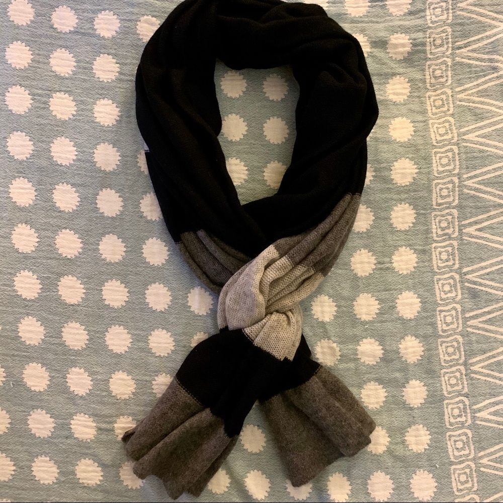 vintage CASHMERE scarf / soft + warm + color blocked